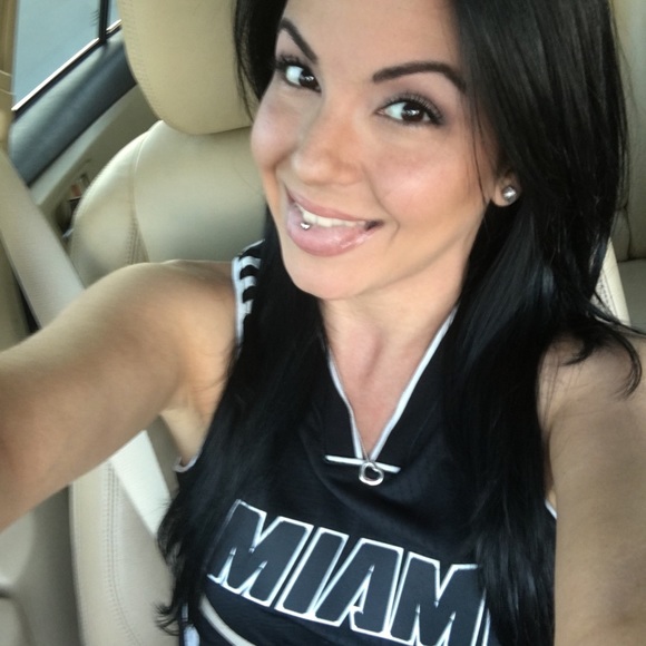 Meet your Posher, Christina - Picture 1 of 1